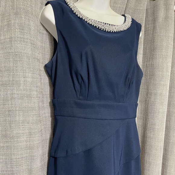 🟣🟣Connected Apparel Woman’s Blue Midi Beaded Round Neck Sleeveless Dress - Picture 2 of 11
